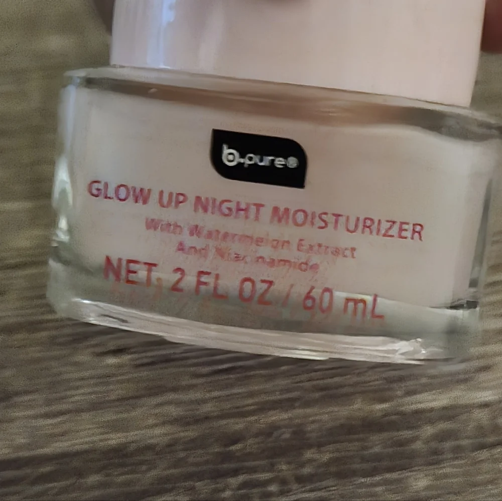 B Pure Glow Up 3-Piece Set + Happy Skin Berry Glowy & Sheer Melon Serum Duo - Picture 4 of 7